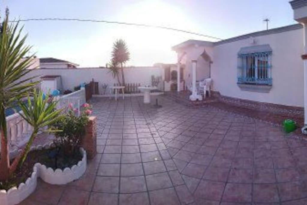 El Verano Azul Casa Con Piscina Chiclana de la Frontera Exterior foto
